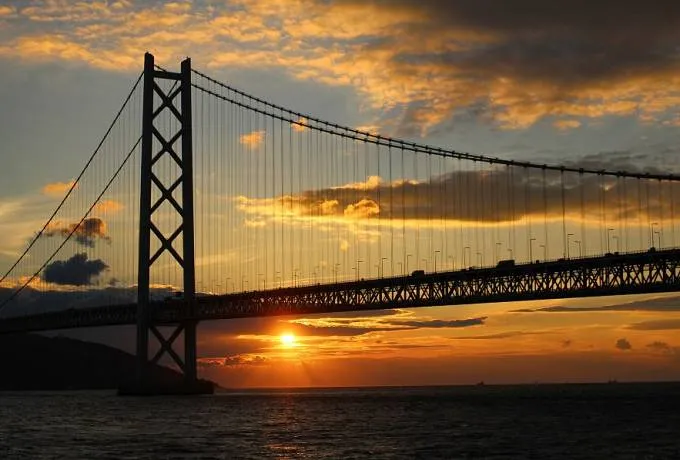 絶景！淡路島の美しい夕日スポットを紹介。ドライブにもおすすめ